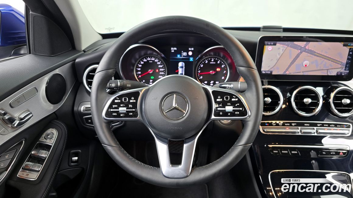 Mercedes-Benz C-Class 2020