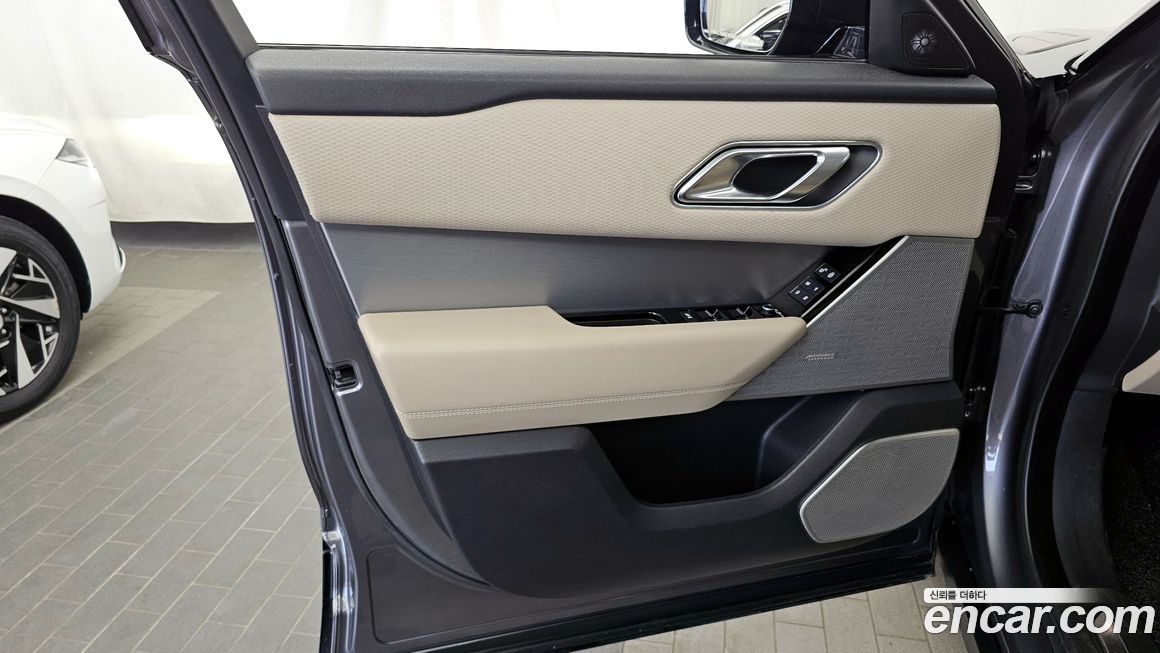 Land Rover Range Rover Velar 2018