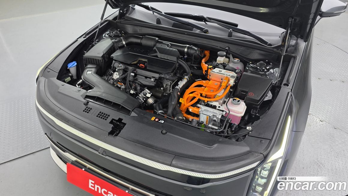 Kia K8 2025