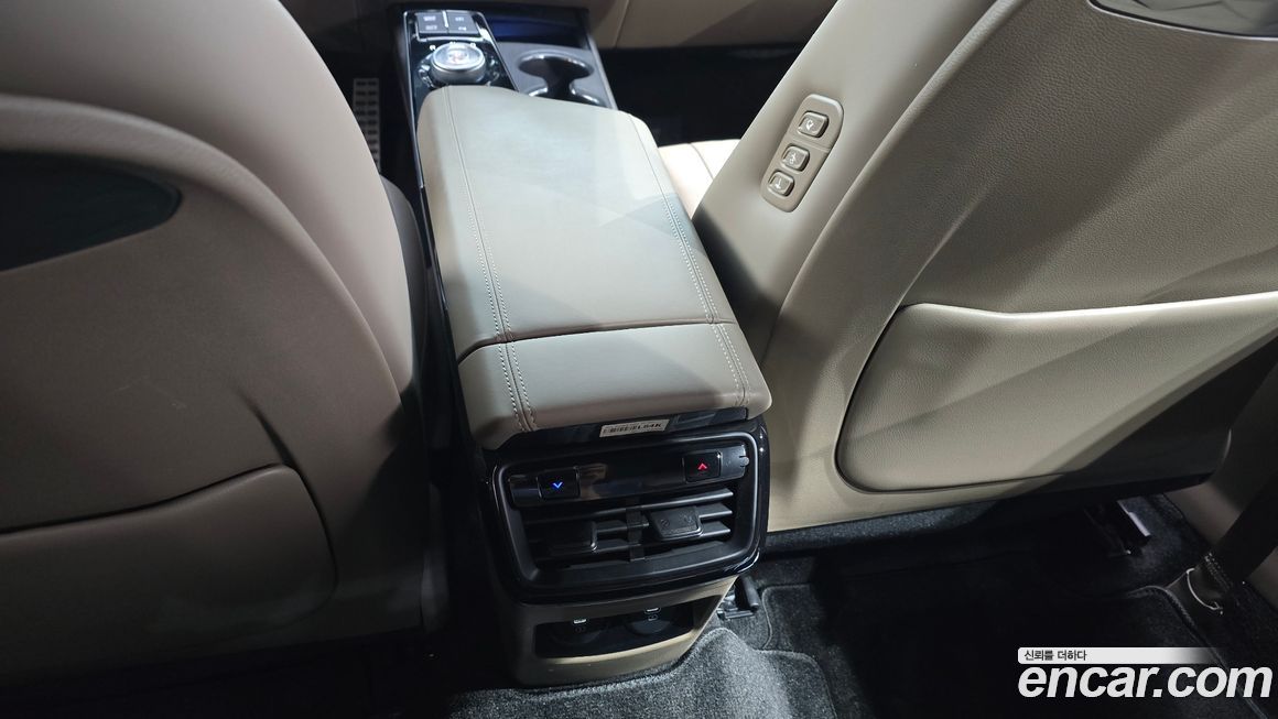 Kia K8 2024