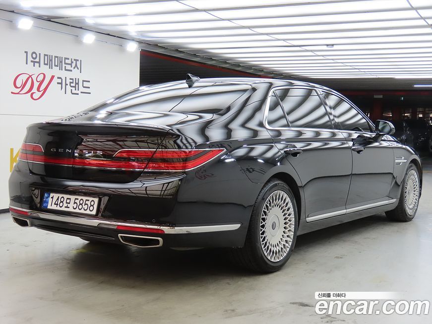Genesis G90 2021