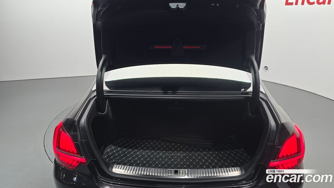 Kia K9 2022