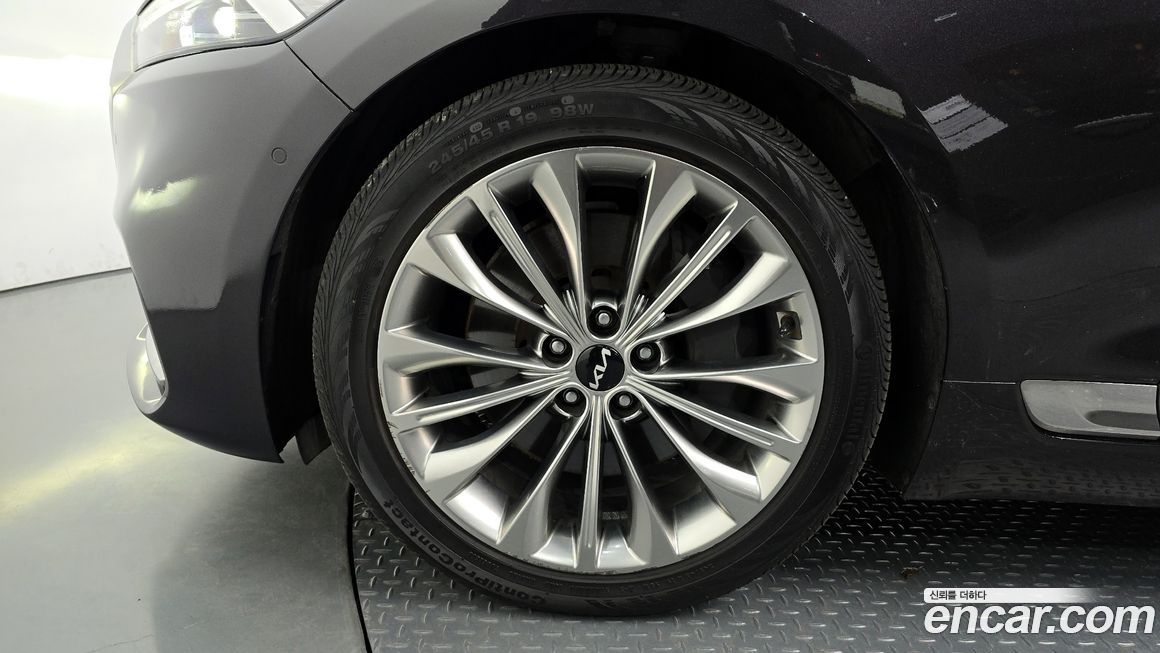 Kia K9 2022