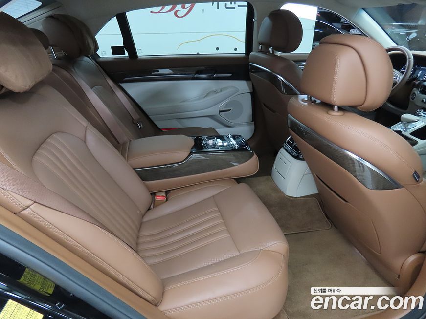 Genesis G90 2021
