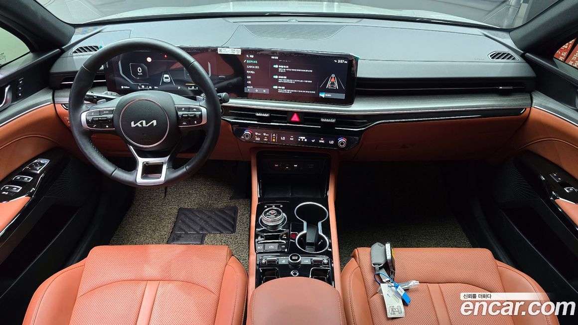 Kia K5 2025