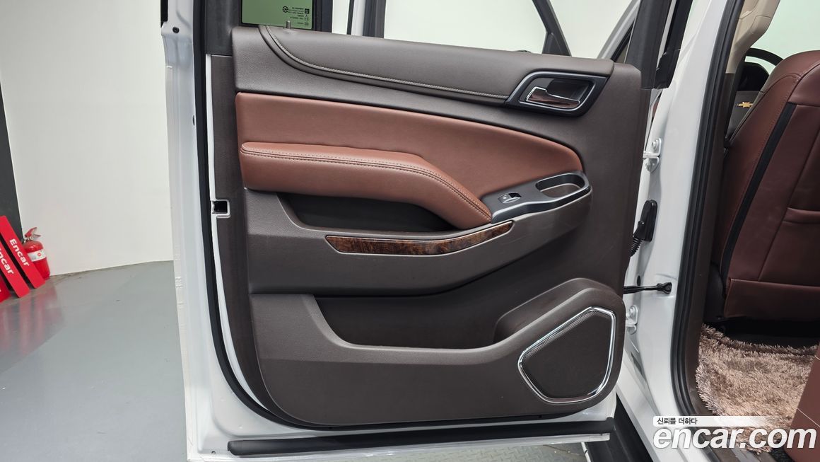 Chevrolet Surburban 2017