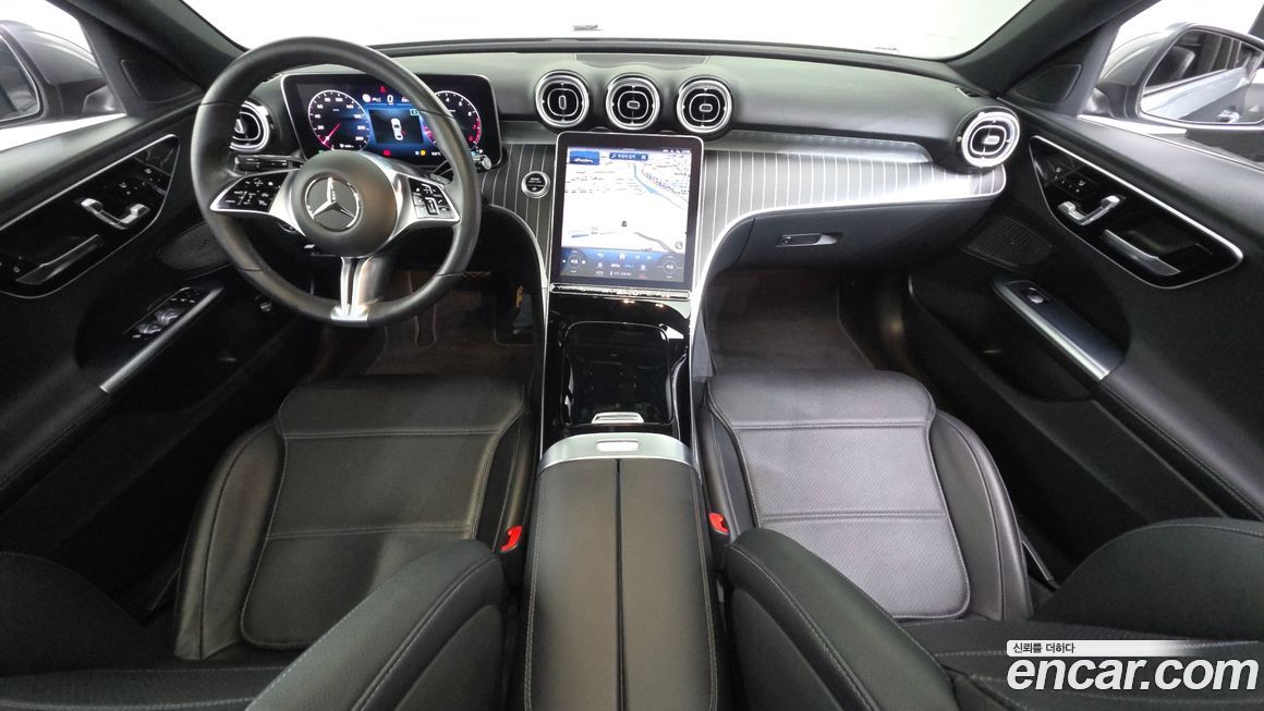Mercedes-Benz C-Class 2022