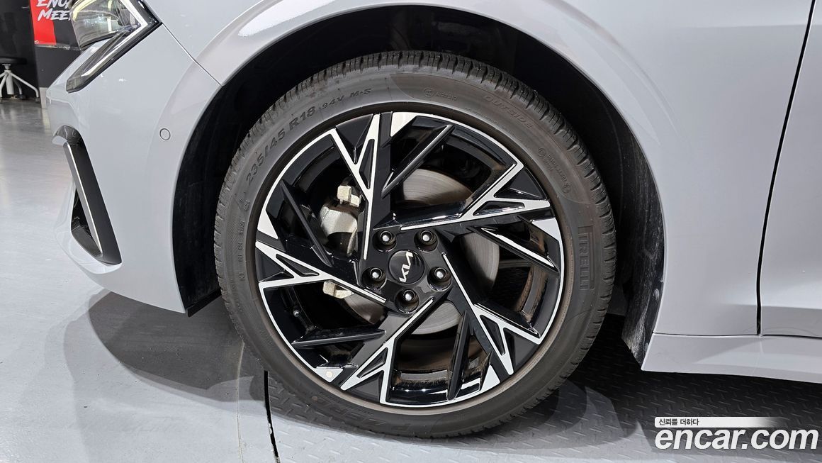 Kia K5 2025