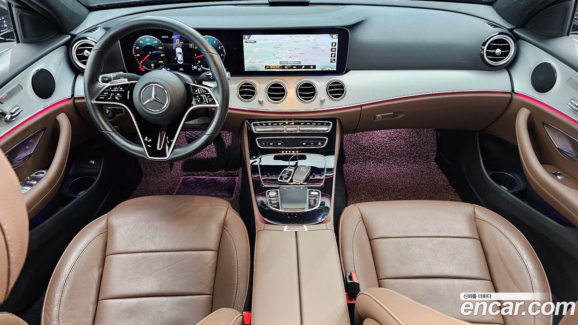 Mercedes-Benz E-Class 2021