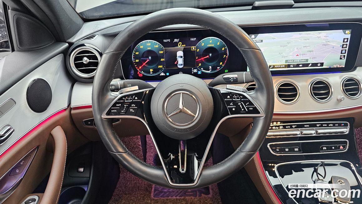 Mercedes-Benz E-Class 2021