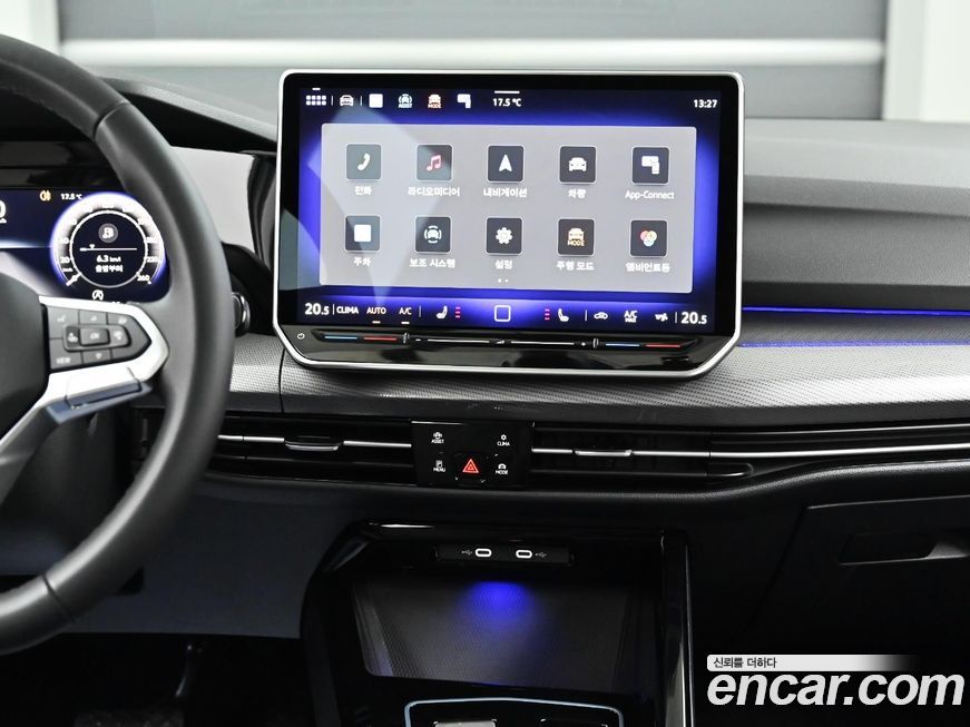 Volkswagen Golf 2025