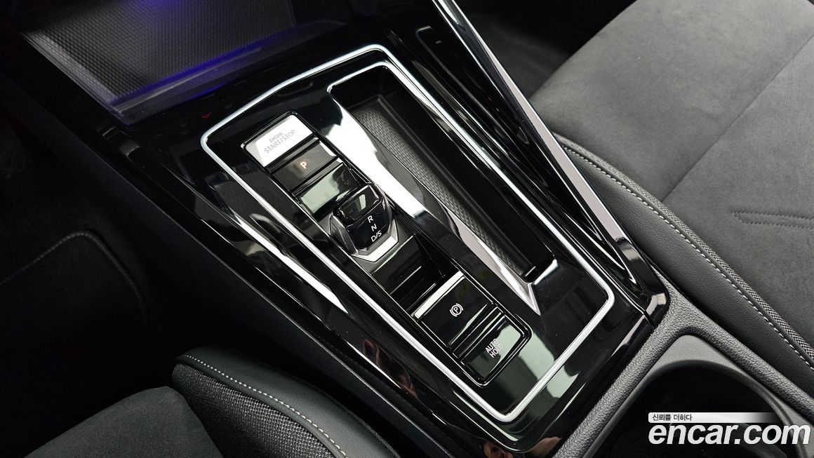 Volkswagen Golf 2025