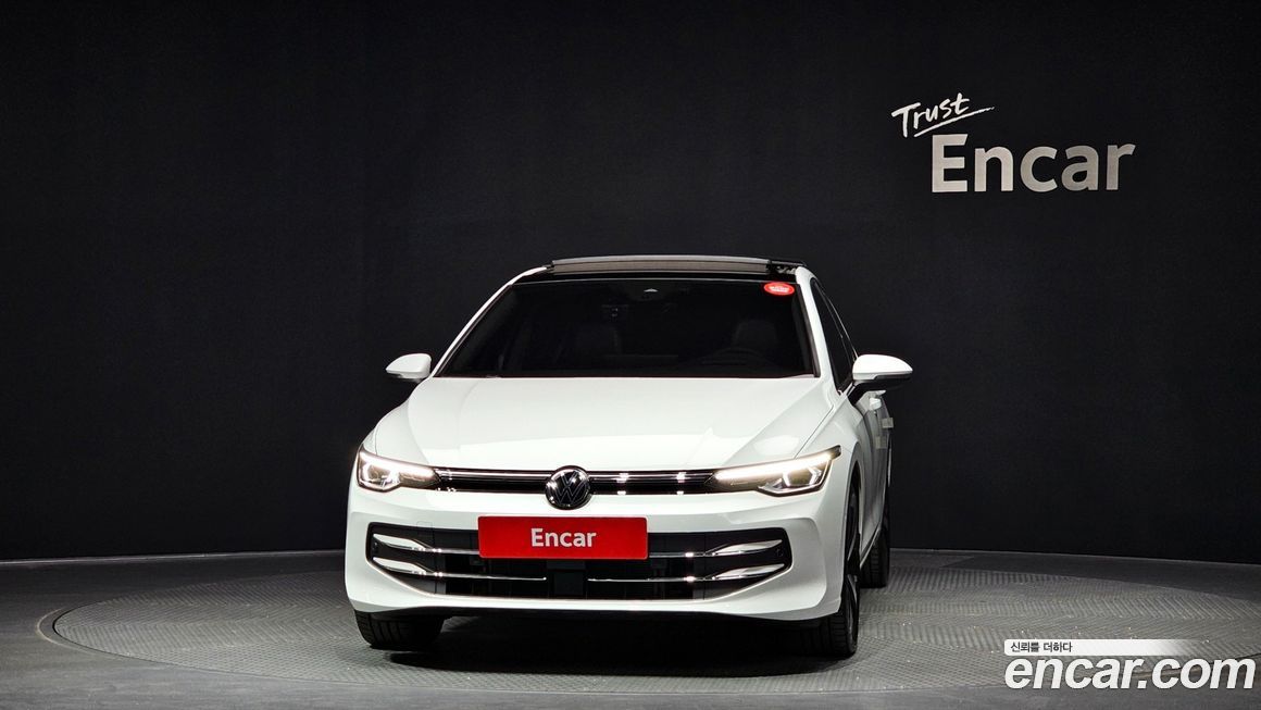 Volkswagen Golf 2025