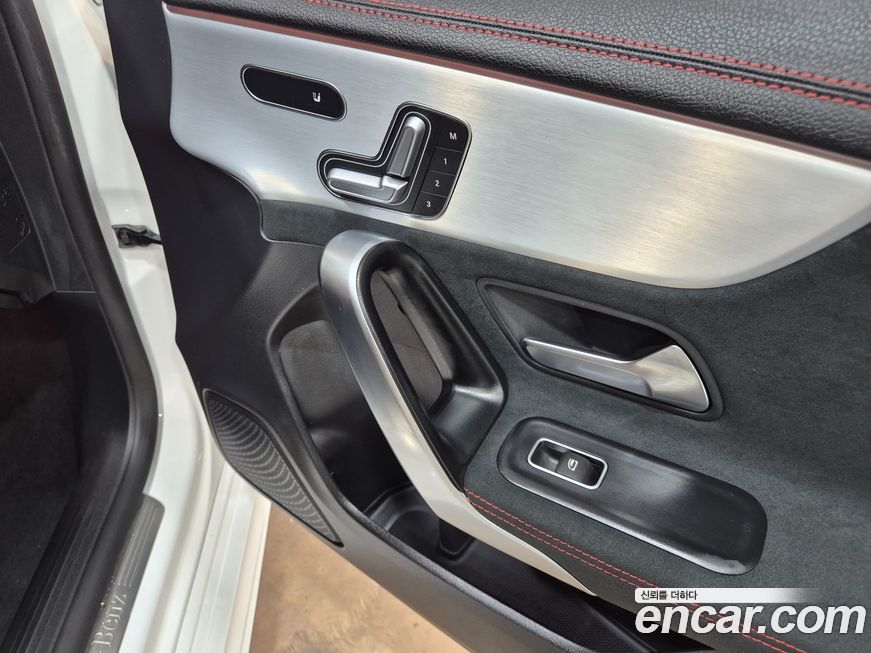 Mercedes-Benz CLA-Class 2023