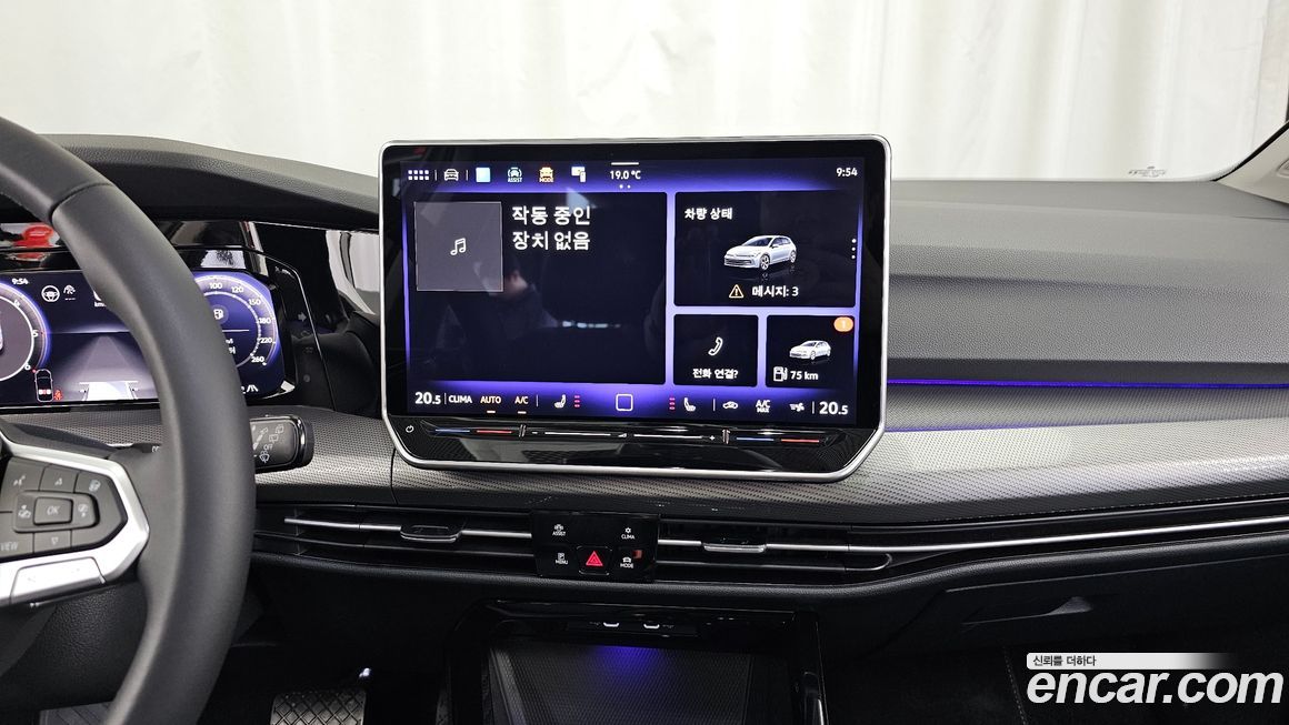 Volkswagen Golf 2025