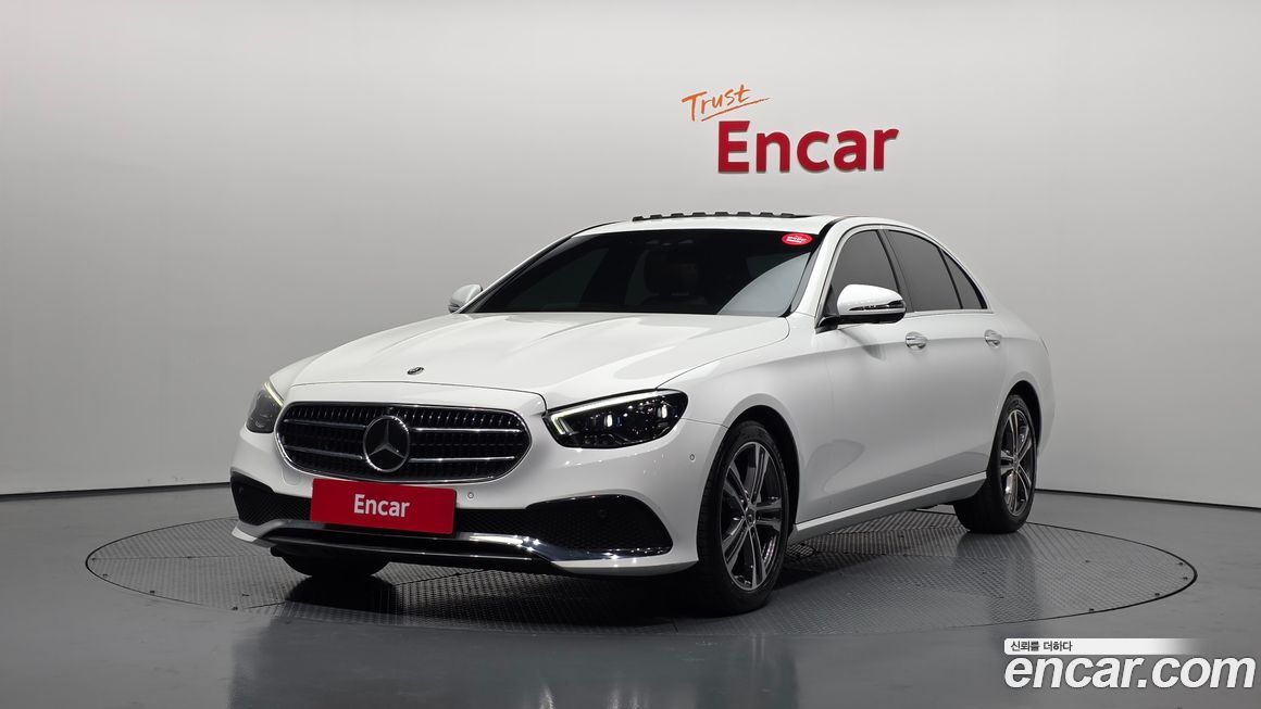 Mercedes-Benz E-Class 2021