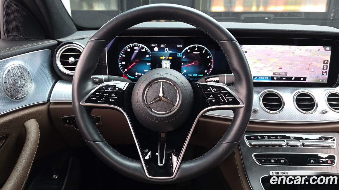 Mercedes-Benz E-Class 2021