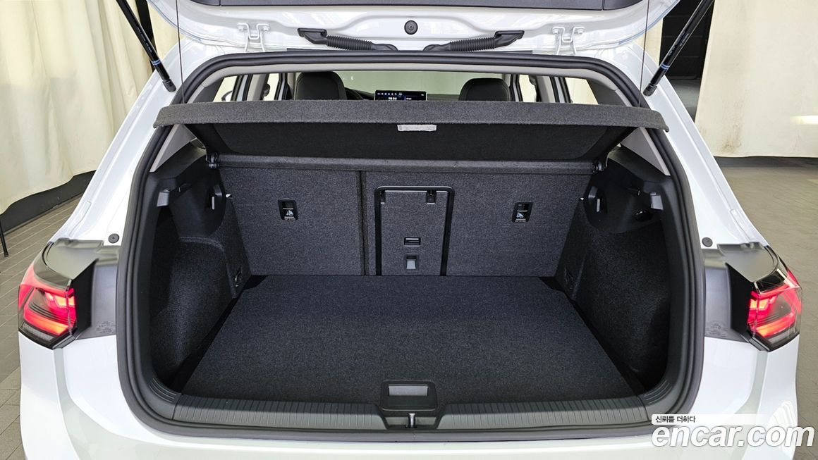 Volkswagen Golf 2025