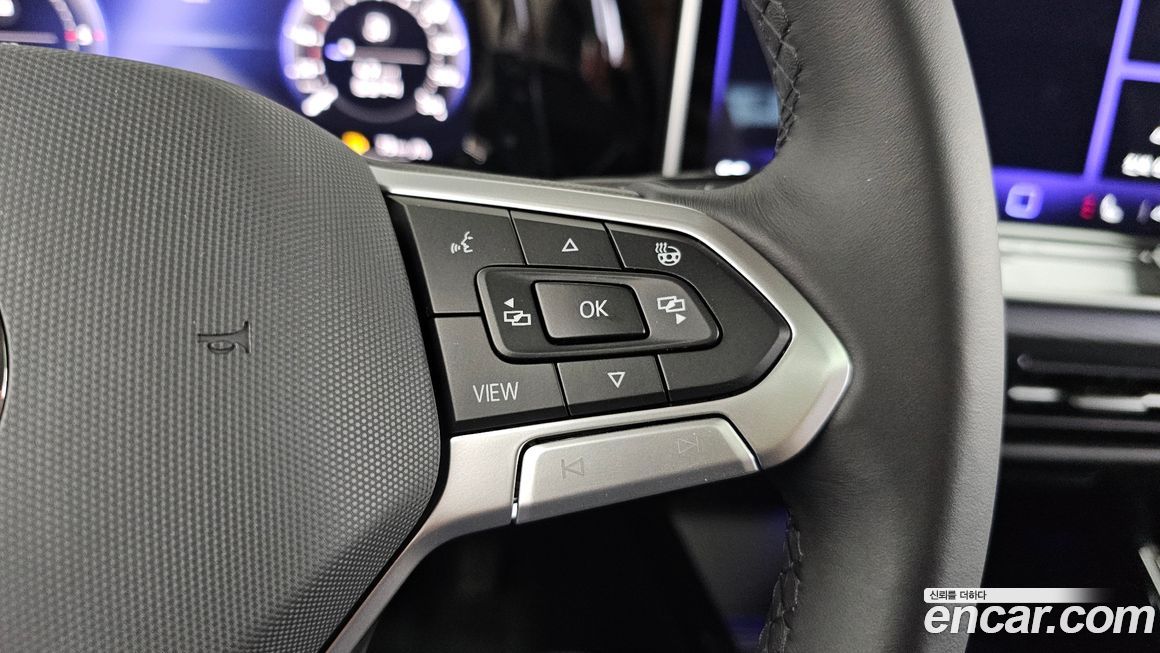 Volkswagen Golf 2025