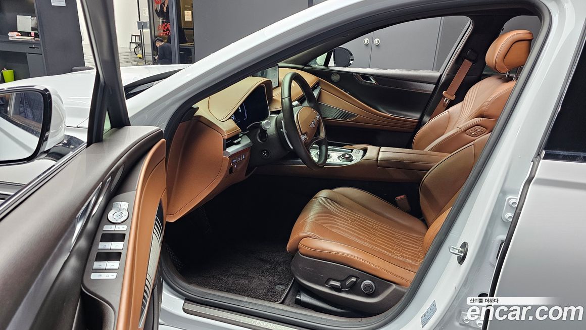Genesis G80 2023