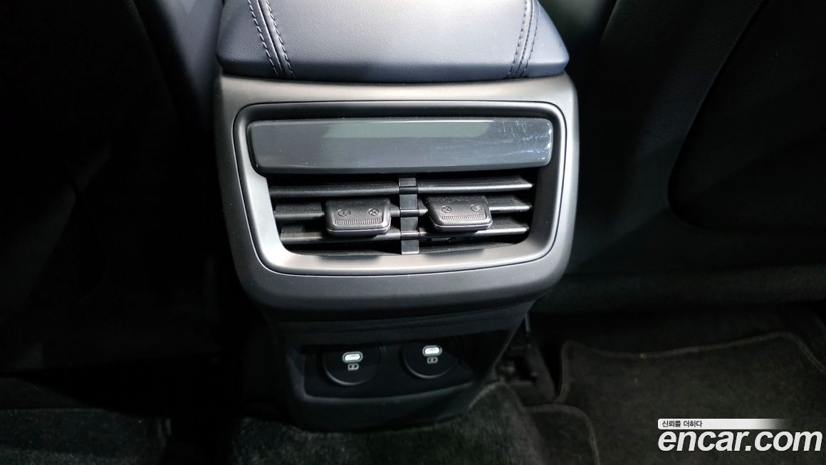 Kia K8 2025