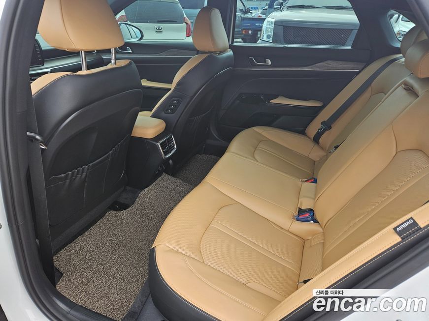 Kia K5 2023