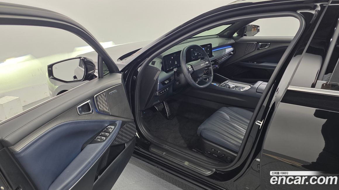Kia K8 2025