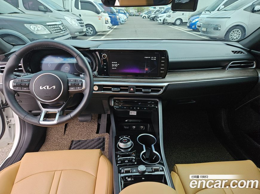 Kia K5 2023