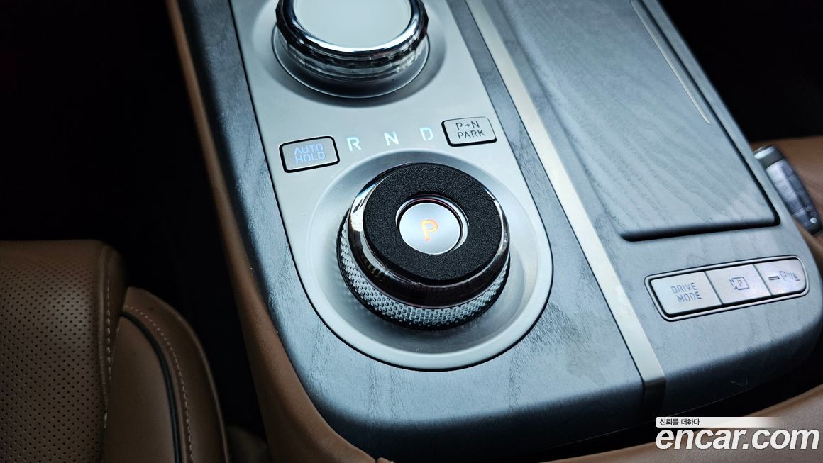 Genesis G80 2023