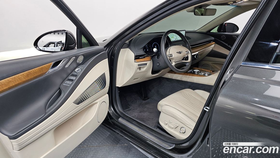 Genesis G80 2023