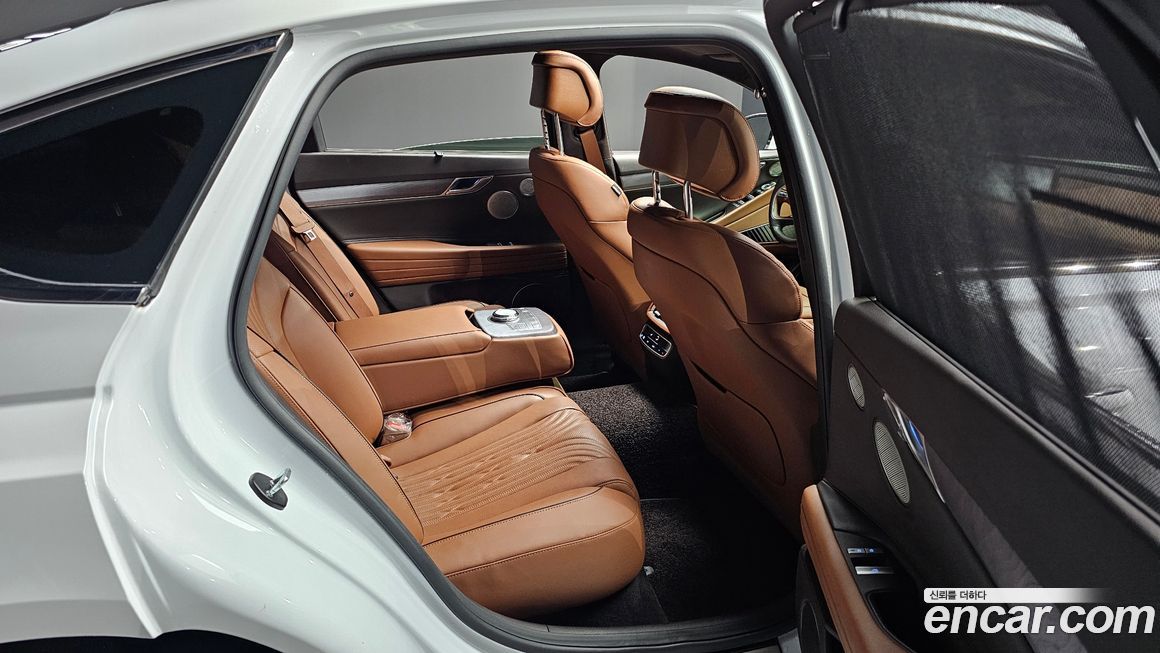 Genesis G80 2023