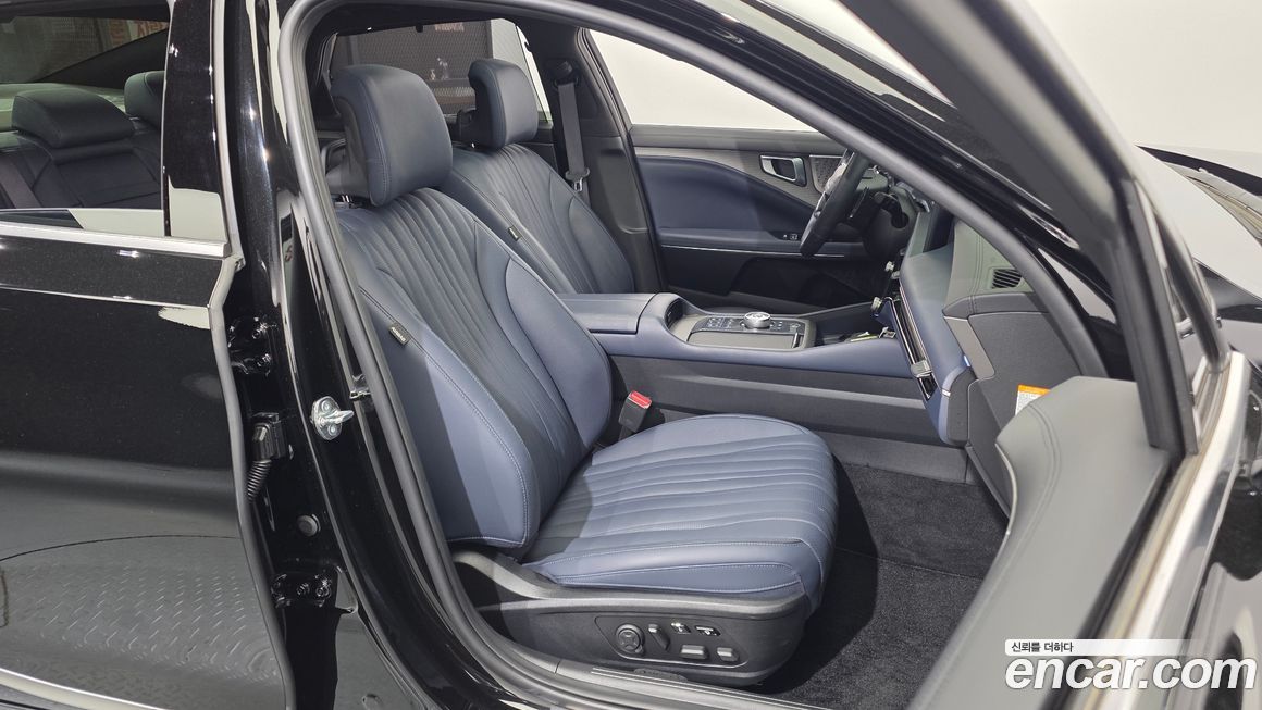 Kia K8 2025