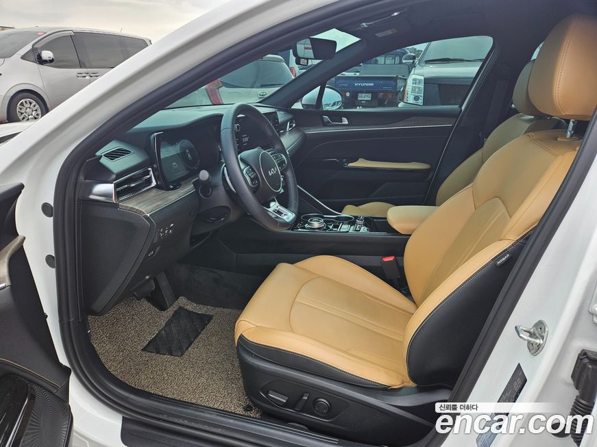 Kia K5 2023
