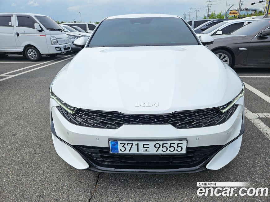 Kia K5 2023