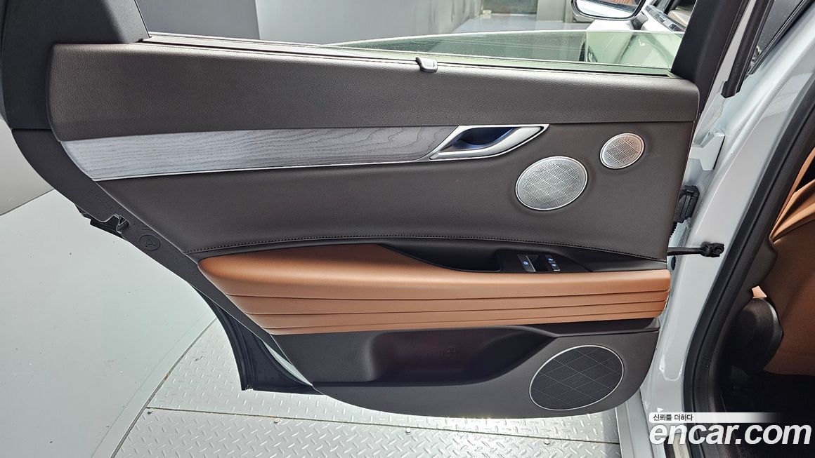 Genesis G80 2023