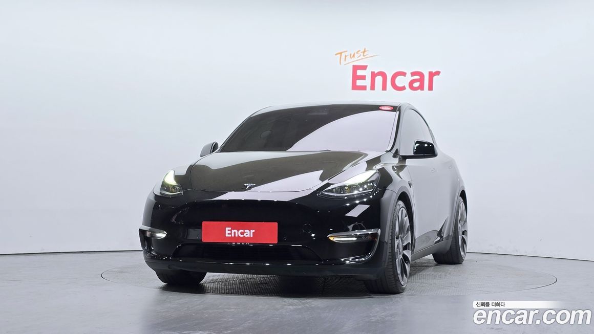 Tesla Model Y 2021