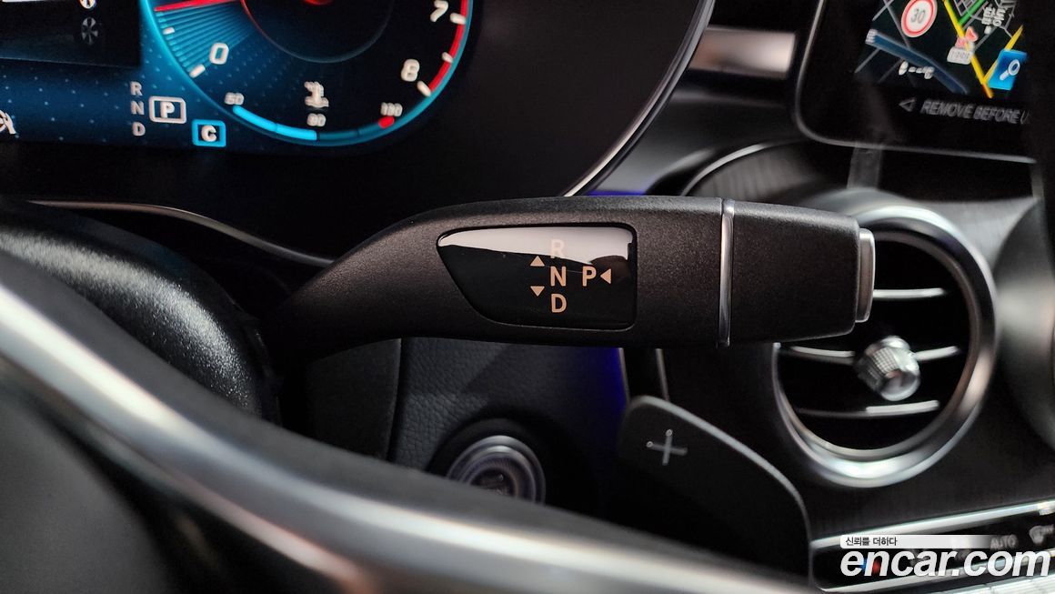 Mercedes-Benz GLC-Class 2022