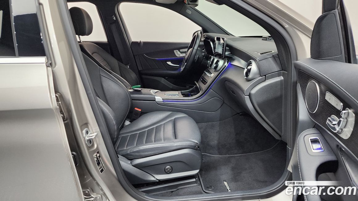 Mercedes-Benz GLC-Class 2022