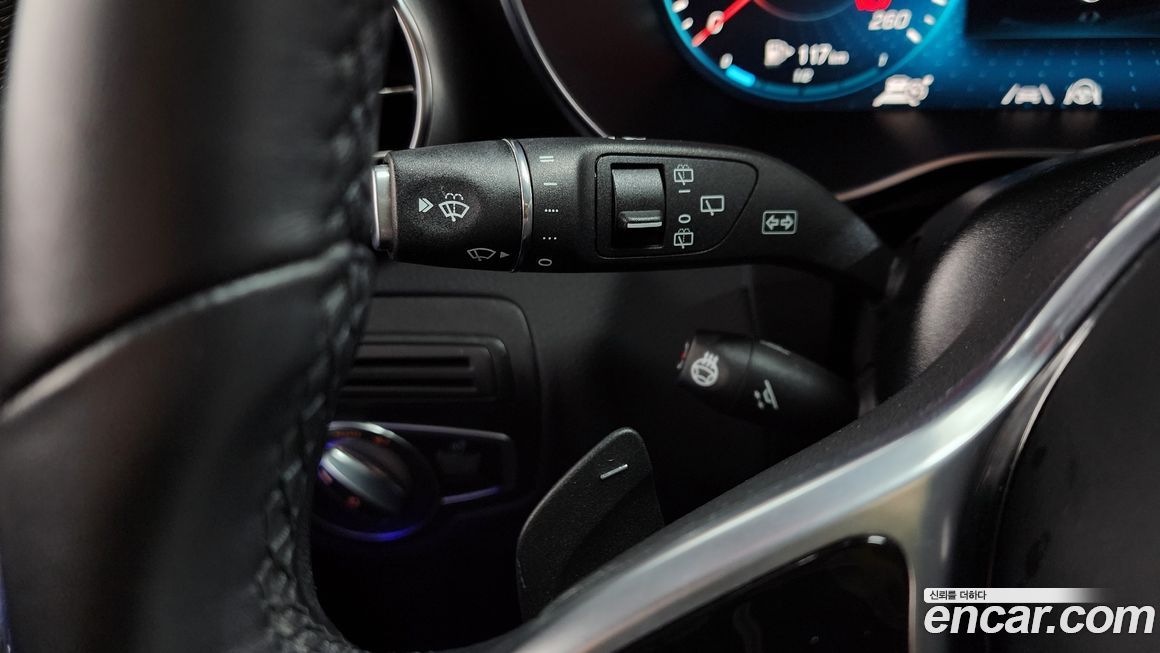 Mercedes-Benz GLC-Class 2022