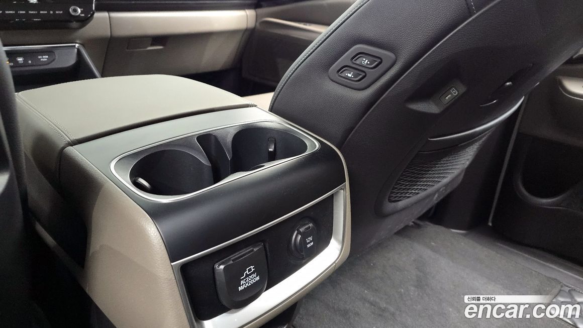 Kia Canival 2025