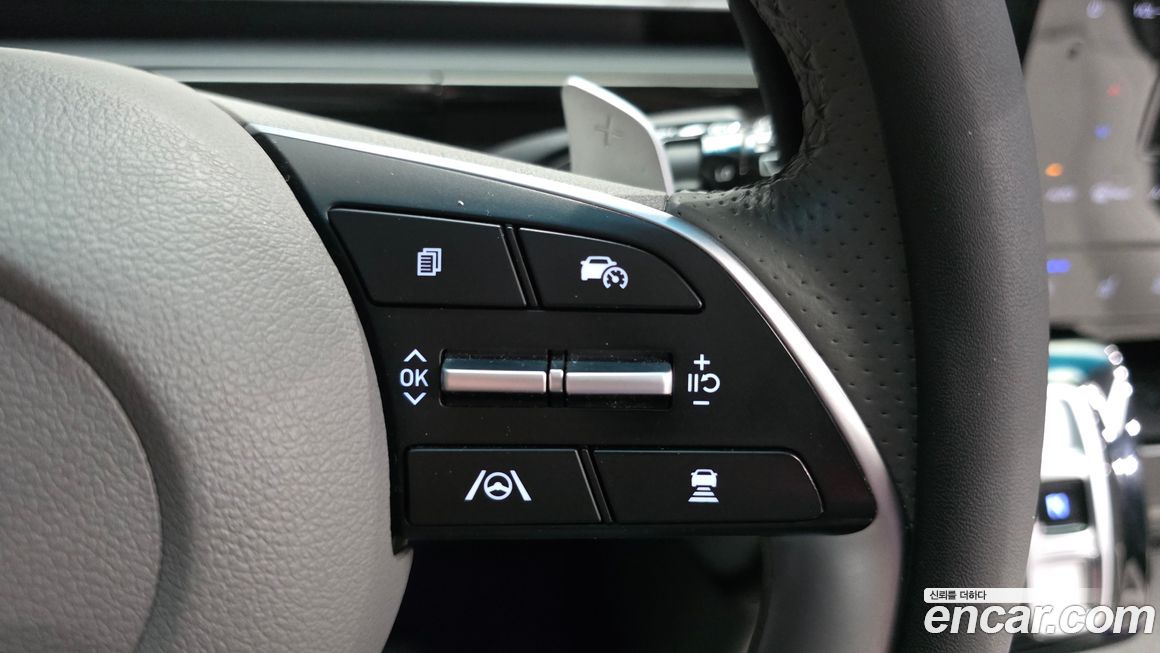 Hyundai Staria 2025