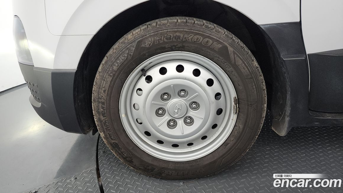 Hyundai ST1 2025
