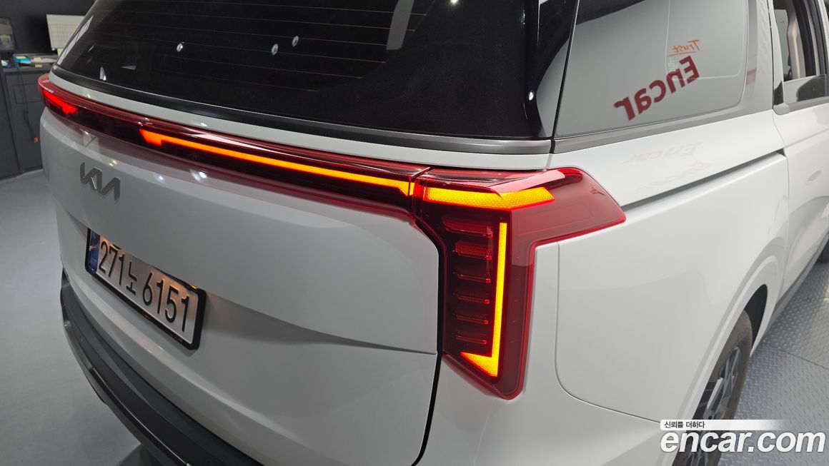 Kia Canival 2025