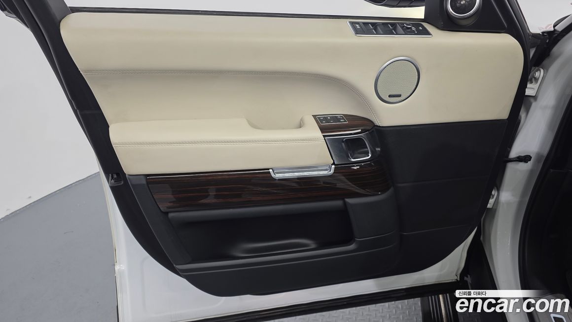 Land Rover Range Rover 2017