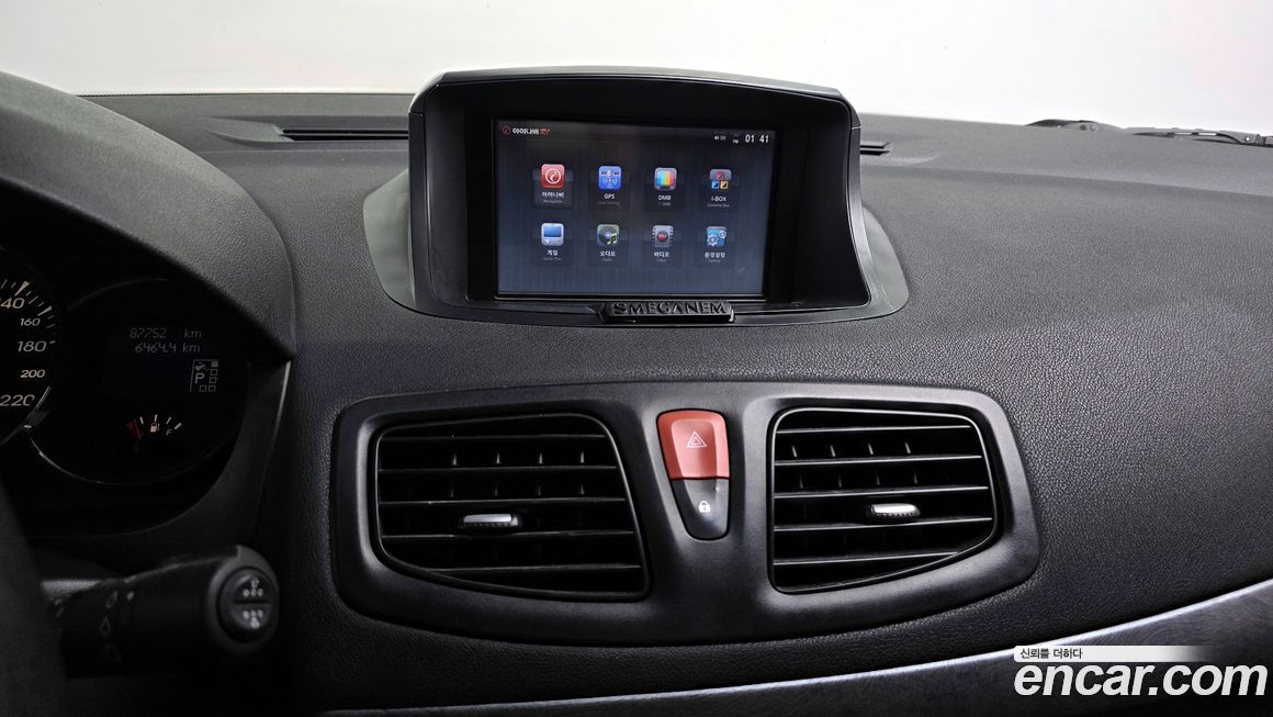 Renault-KoreaSamsung SM3 2011