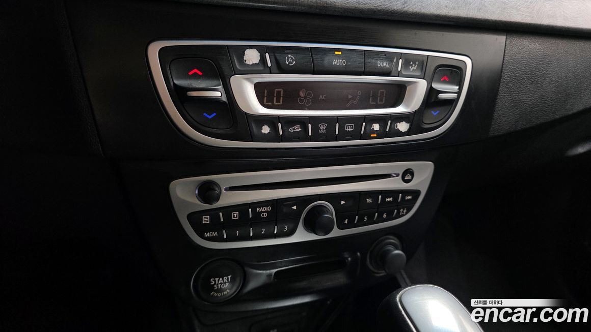 Renault-KoreaSamsung SM3 2011