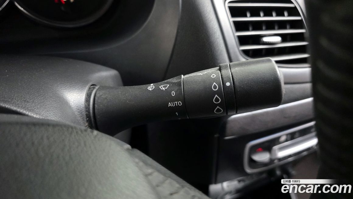 Renault-KoreaSamsung SM3 2011