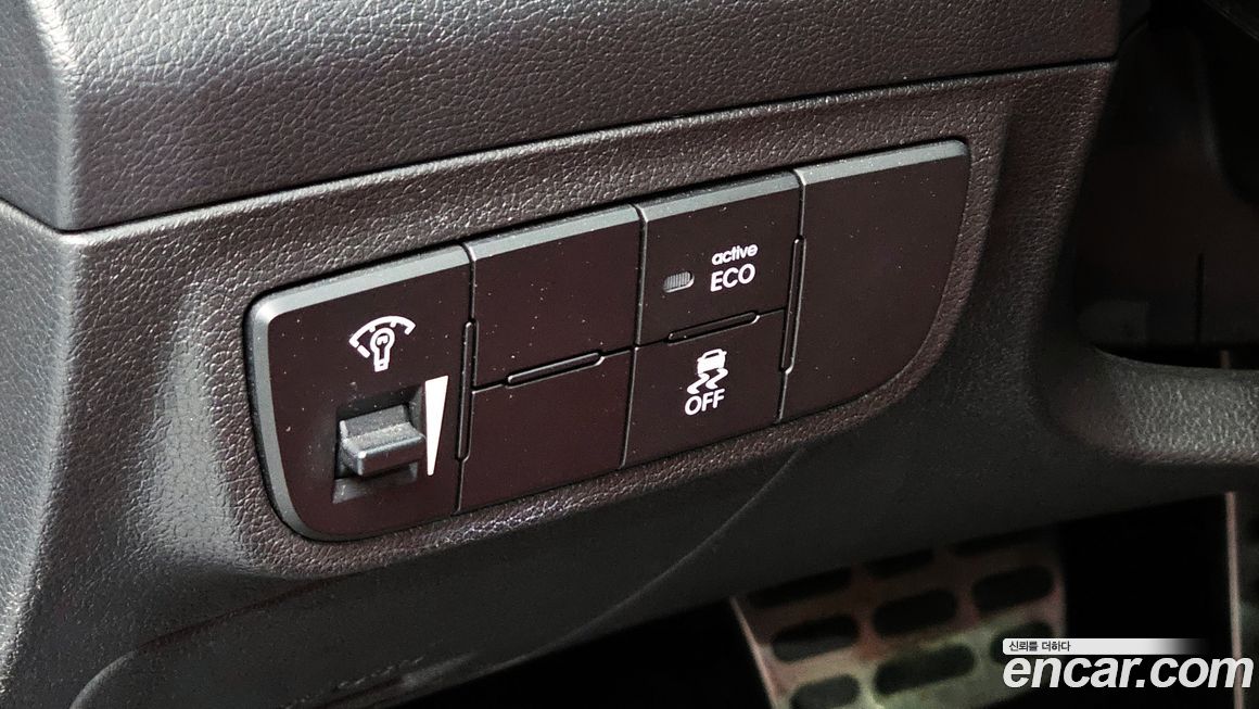 Hyundai Veloster 2012