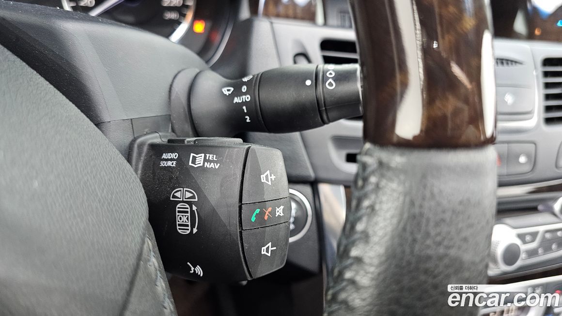 Renault-KoreaSamsung SM5  2011