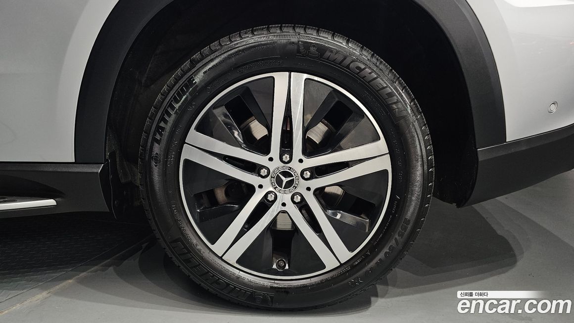 Mercedes-Benz GLE-Class 2019